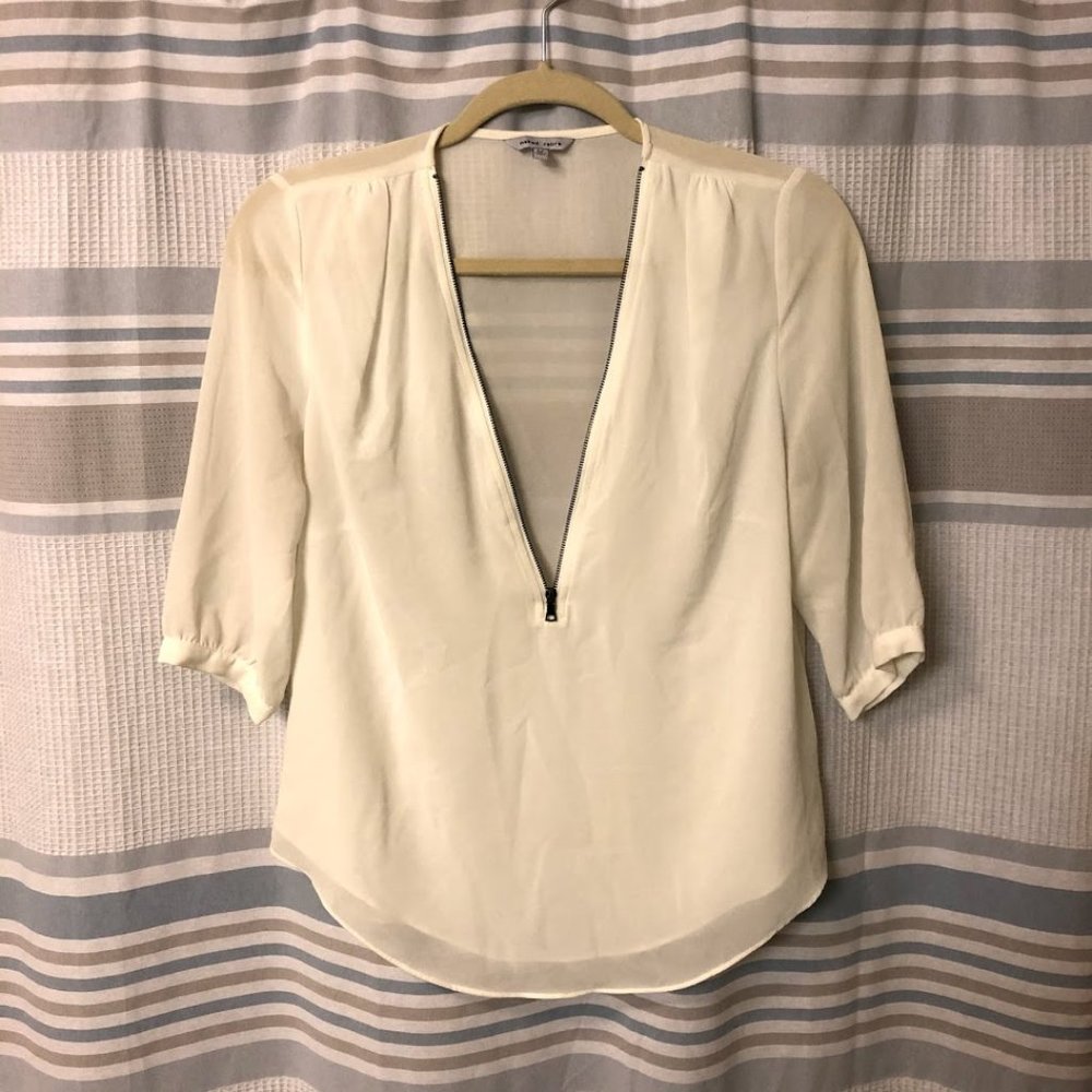 Naked Zebra White Zipper Blouse Medium